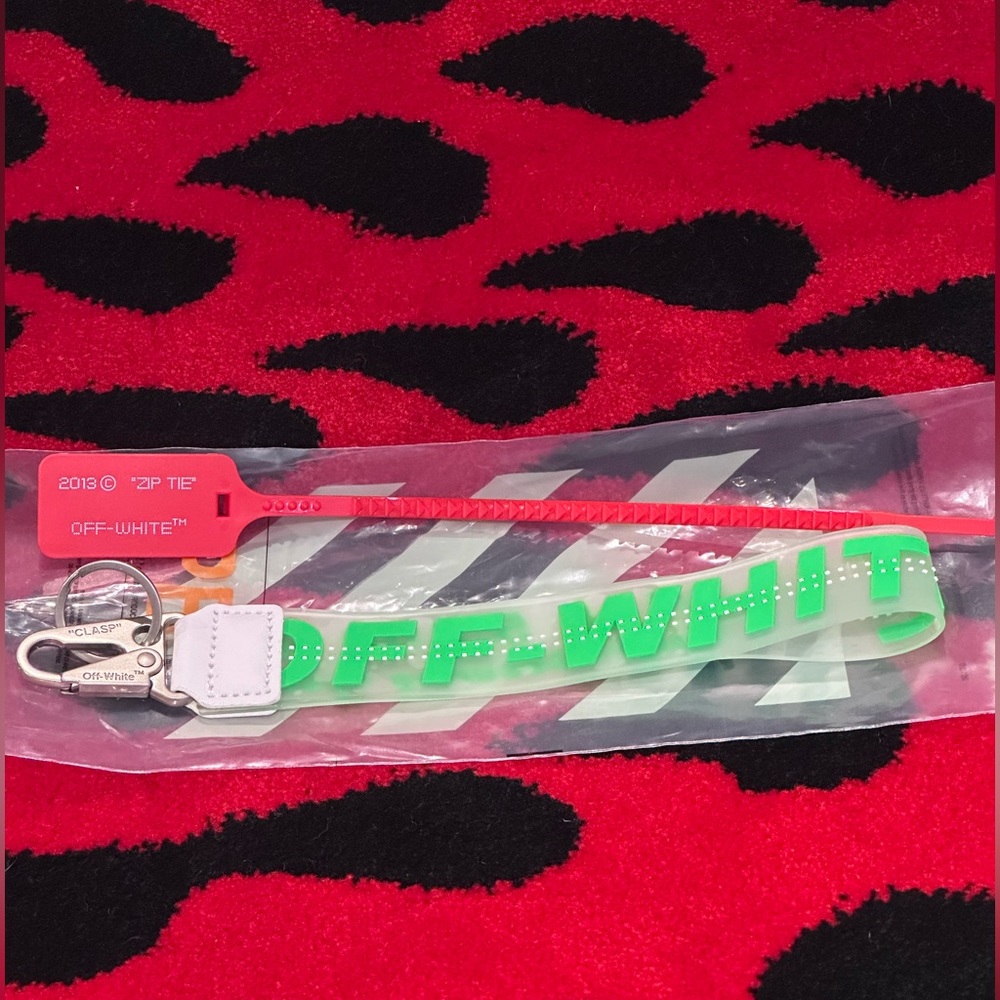 Off-White Keychain/Lanyard with Red Zip Tag